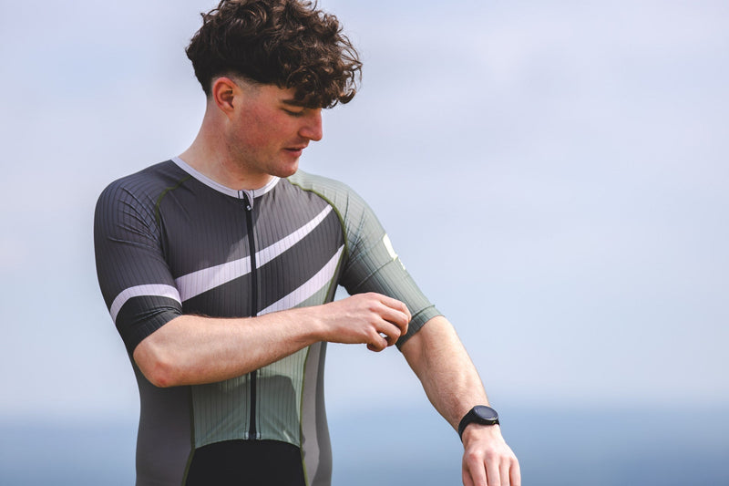 What Are the Best Men's Triathlon Suits for Beginners?
