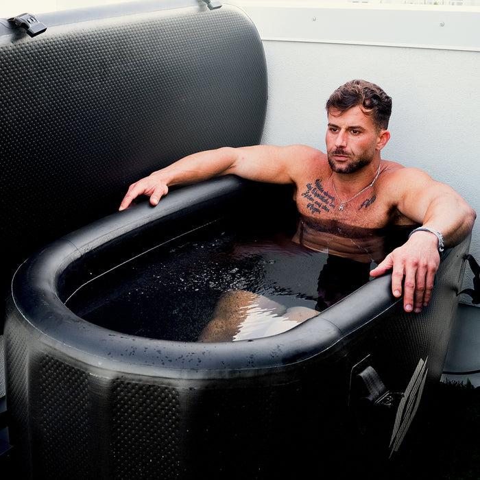 Cold Therapy Tub with Integrated Temperature Control – No Ice Needed